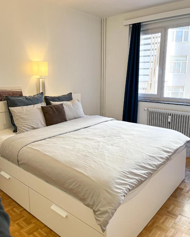 Cosy Two Bedroom Apartment In Брюссель Екстер'єр фото