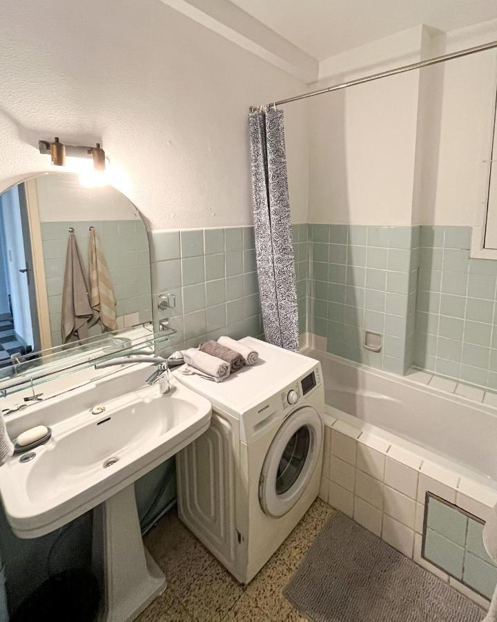 Cosy Two Bedroom Apartment In Брюссель Екстер'єр фото